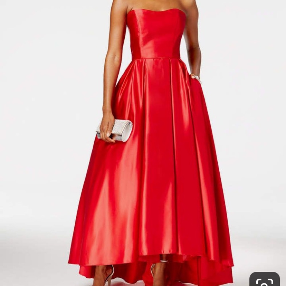BLACK BALL GOWN